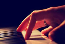 意大利客场逆袭瑞士，展现出色客场作战能力